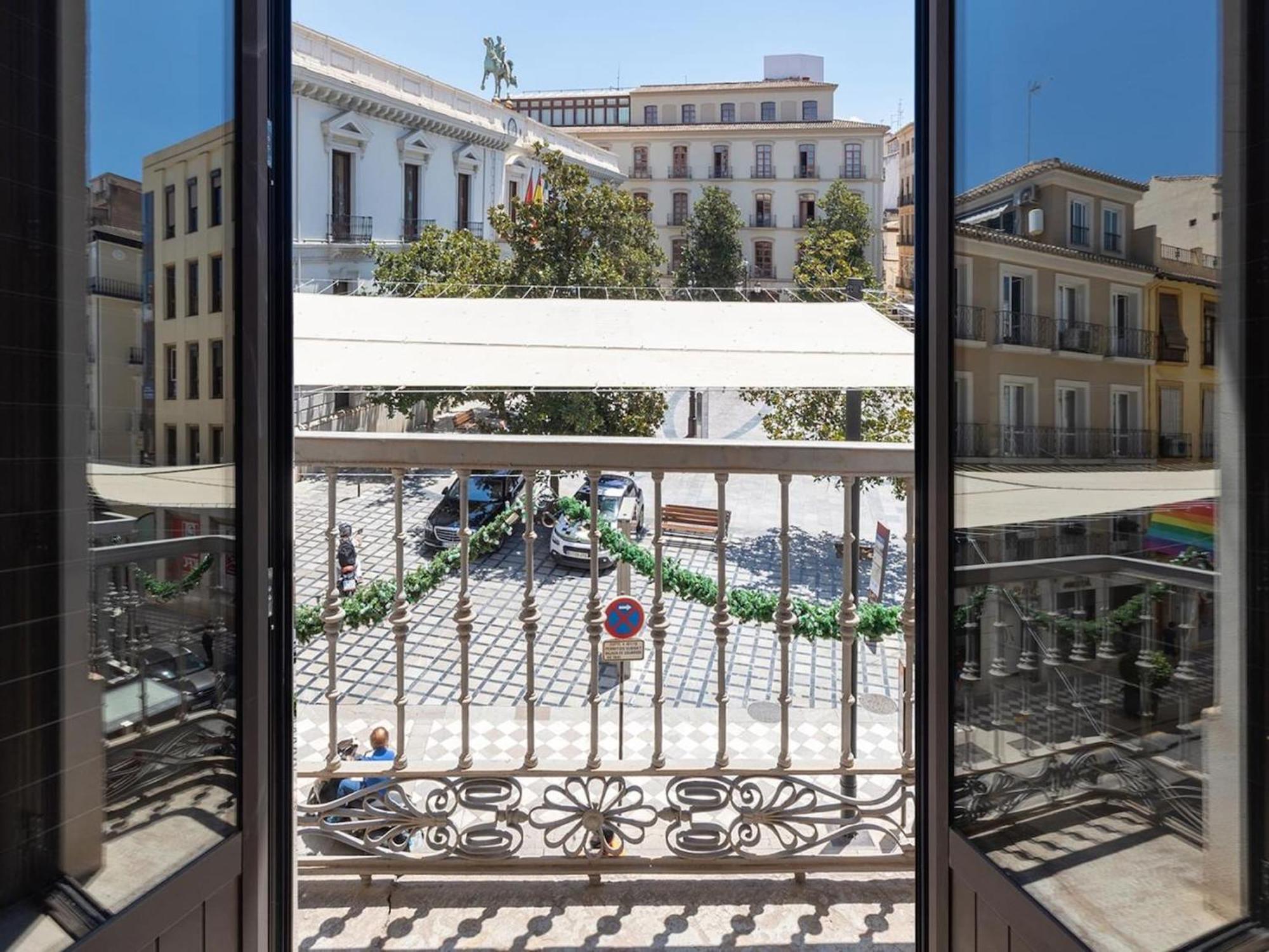Chezmoihomes Town Hall Apartment Granada Eksteriør billede