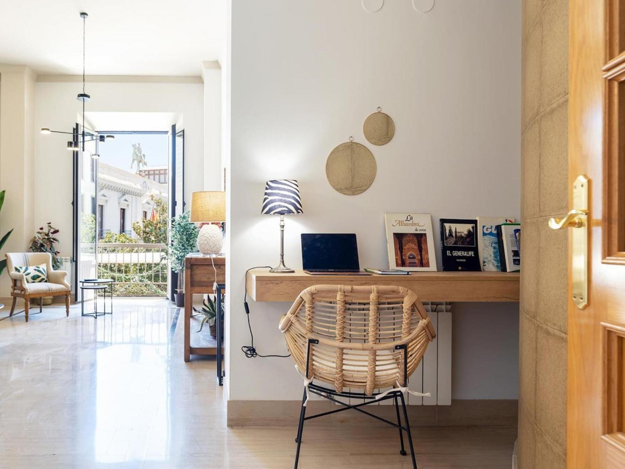 Chezmoihomes Town Hall Apartment Granada Eksteriør billede